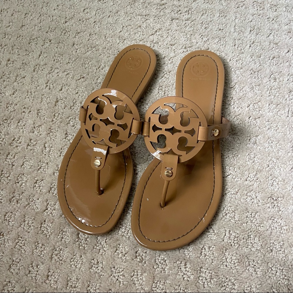 TORY BURCH Miller Sandals Size 10 Amazing Condition